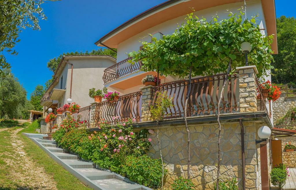 Casa Lieta Bed & Breakfast Subiaco Eksteriør bilde